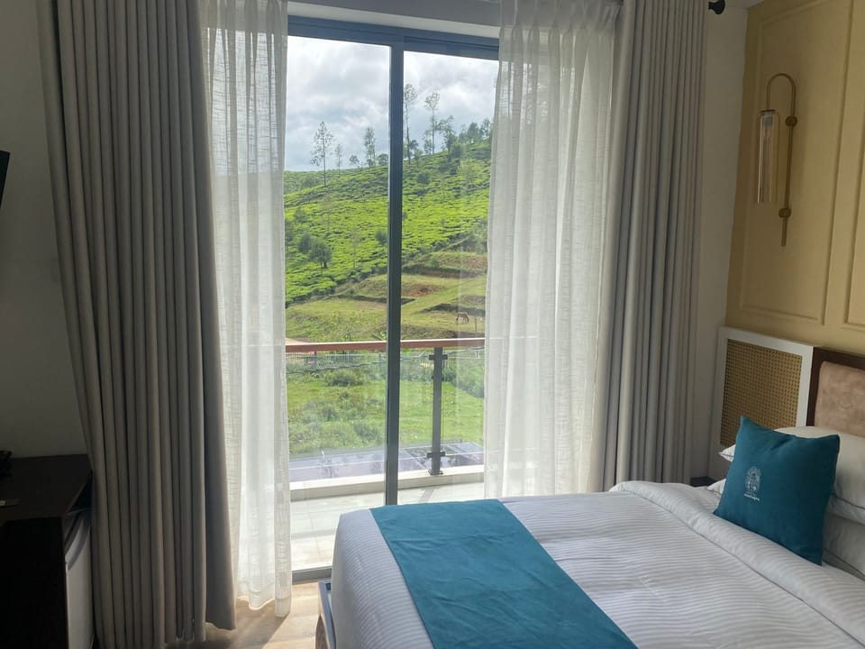 Deluxe Double Room, Garden View | Soundproofing, free WiFi