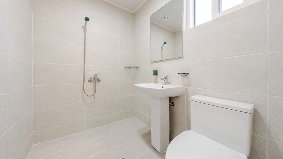 Basic Room, 2 Bedrooms (Eondeokwie Dokchae) | 2 bedrooms, WiFi (free)