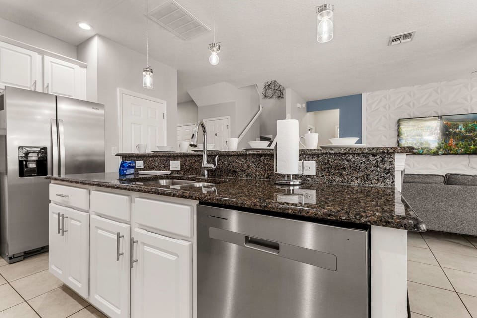 House (Multiple Bedrooms) | Property amenity