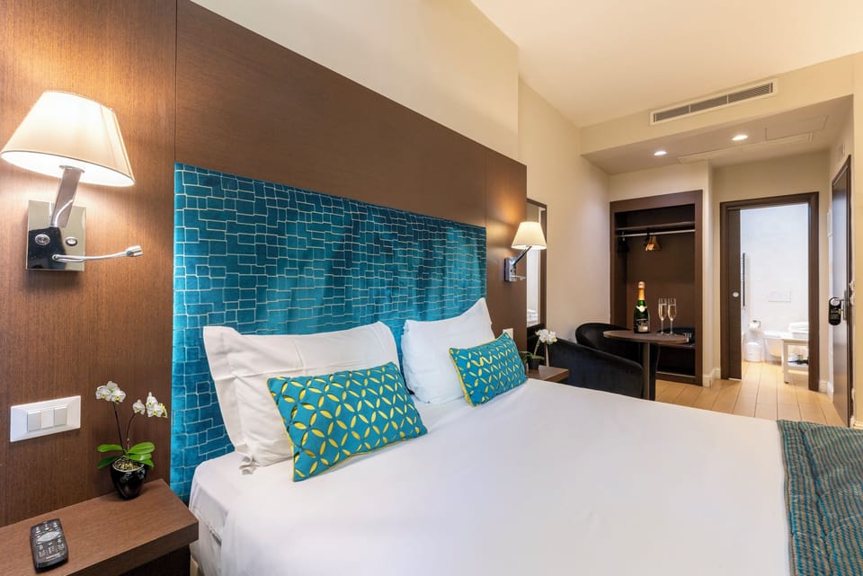 Family Room | In-room safe, blackout drapes, iron/ironing board, free WiFi