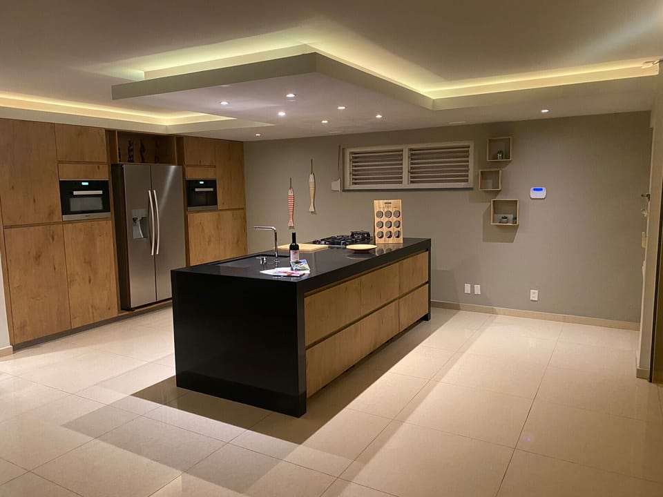 Villa del Mare - Waterfront Villa - kitchen