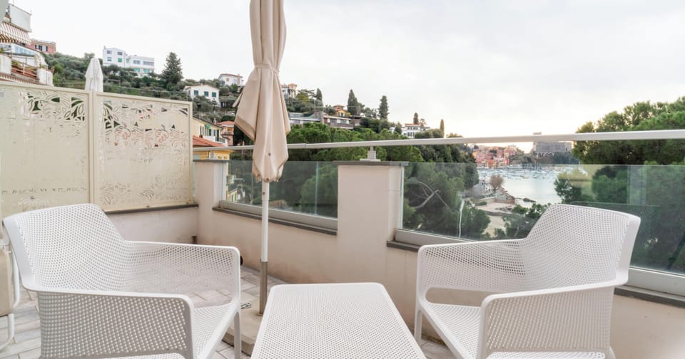 Superior Double or Twin Room, Balcony | Balcony