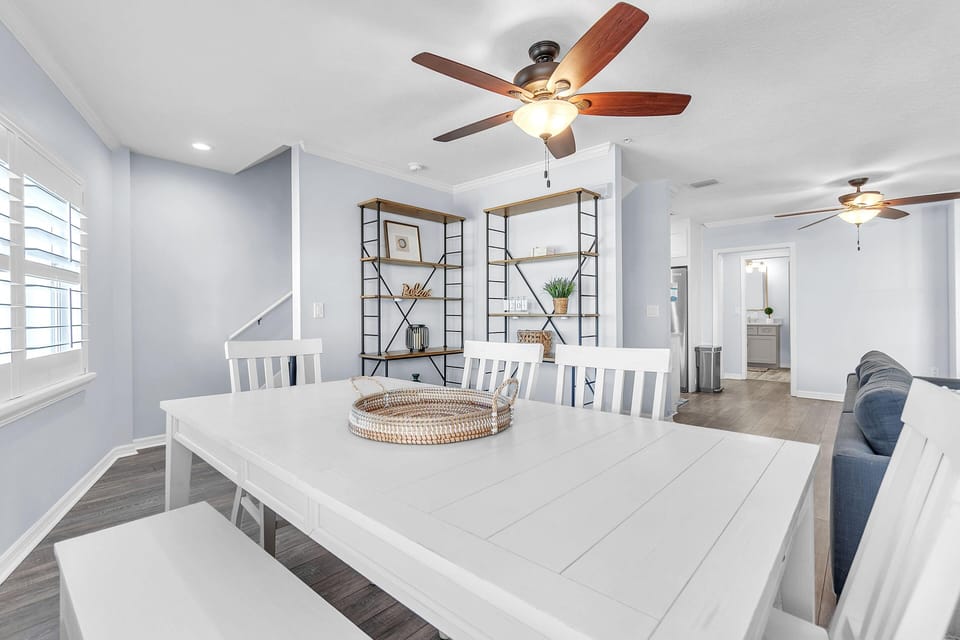 House, Multiple Beds (El Mar Townhome - Unit D) | Dining