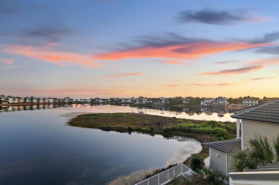 House, Multiple Beds (Destin to Relax) | Miscellaneous