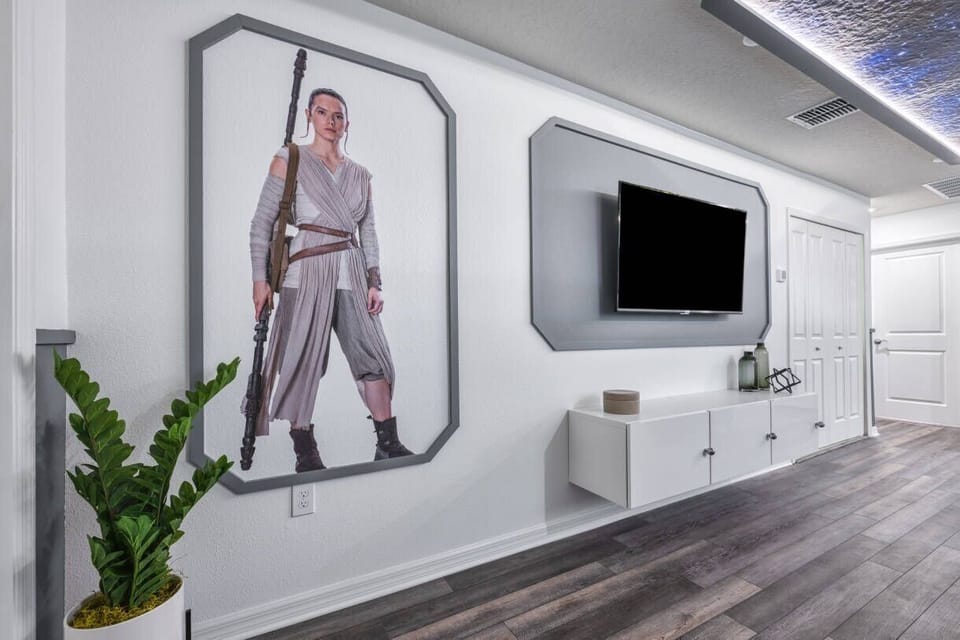 Communal lounge / TV room