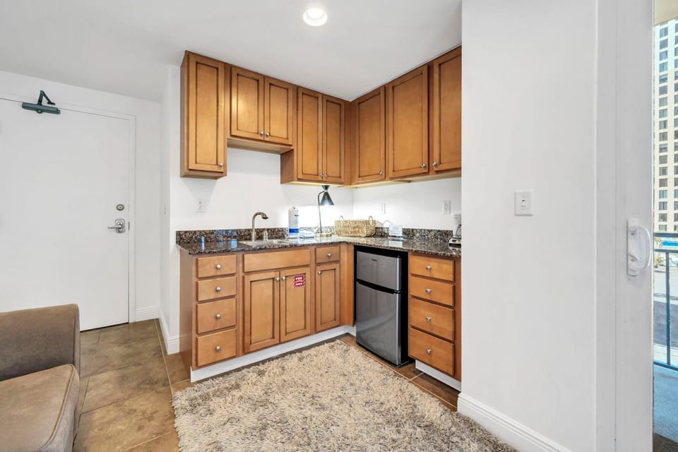 Condo, 1 King Bed (Sterling Breeze 307A) | Interior