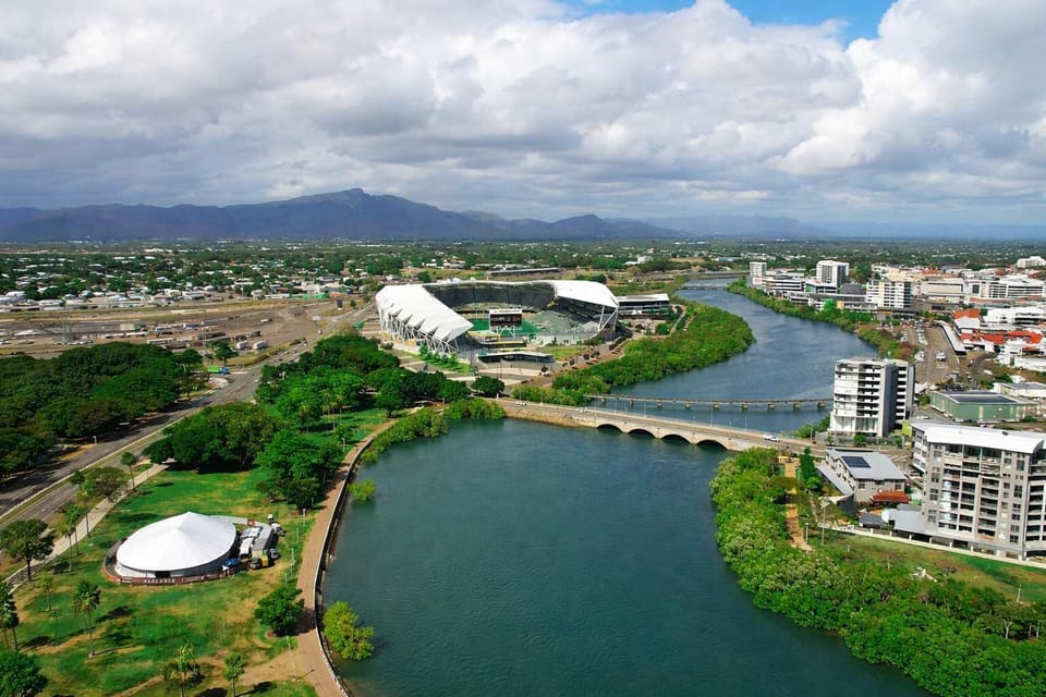 Perfectly Positioned Close to the CBD, Cafés, Restaurants and Stadium