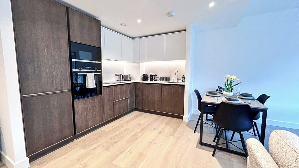Kitchen | Bloomsbury flat near King’s Cross, St Pancras, Clerkenwell