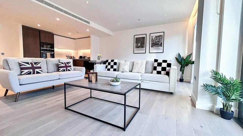 Living room | Bloomsbury flat near King’s Cross, St Pancras, Clerkenwell