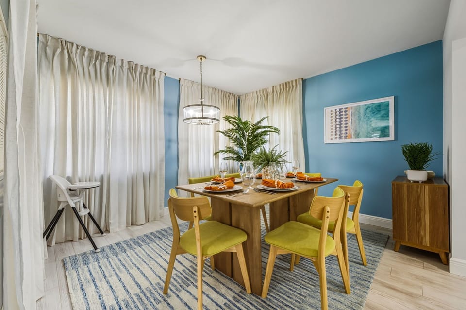 The perfect setting for a home-cooked meal, a celebratory toast, or a long, leisurely brunch.