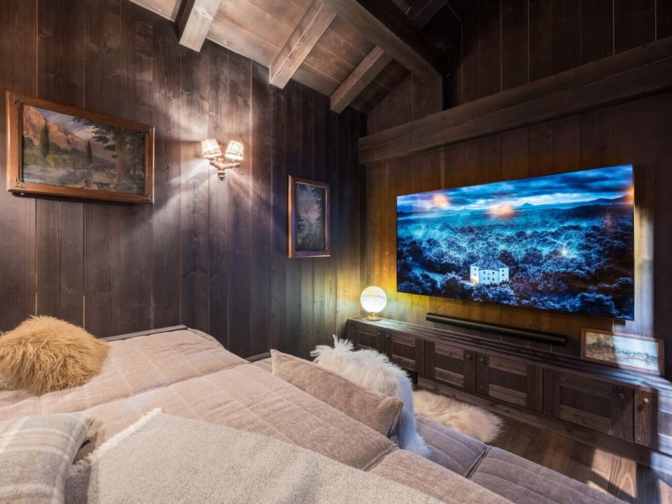 50-inch LED TV with cable channels, Netflix, streaming services