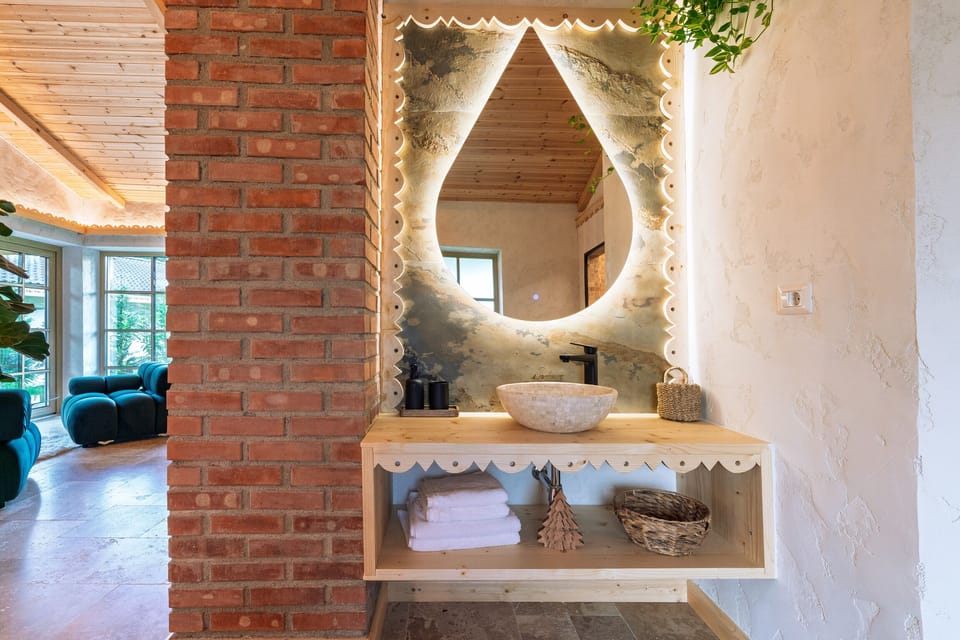 Superior Chalet | Bathroom | Slippers
