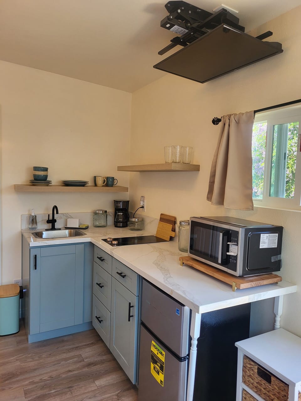 Kitchenette 