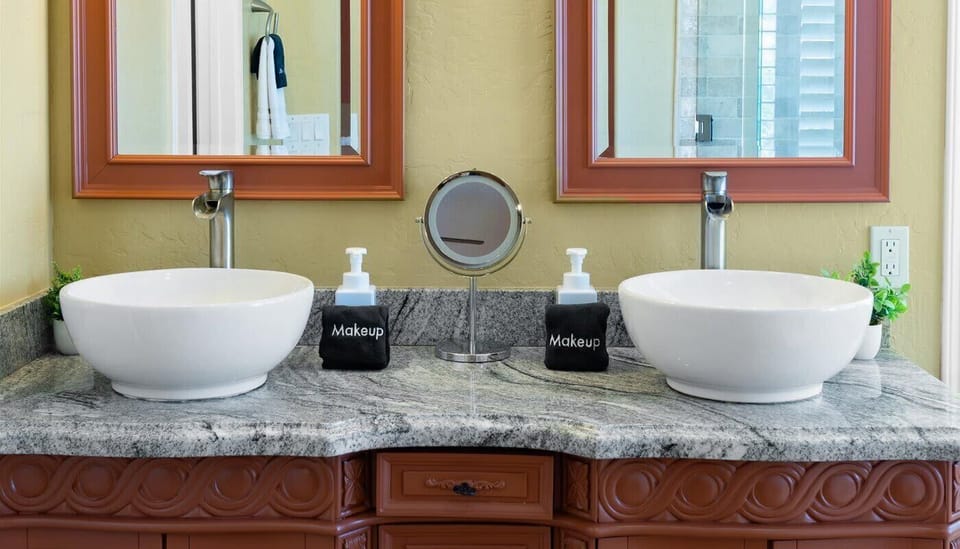 Start Fresh in Style – A beautiful vanity with premium finishes for a touch of everyday luxury.