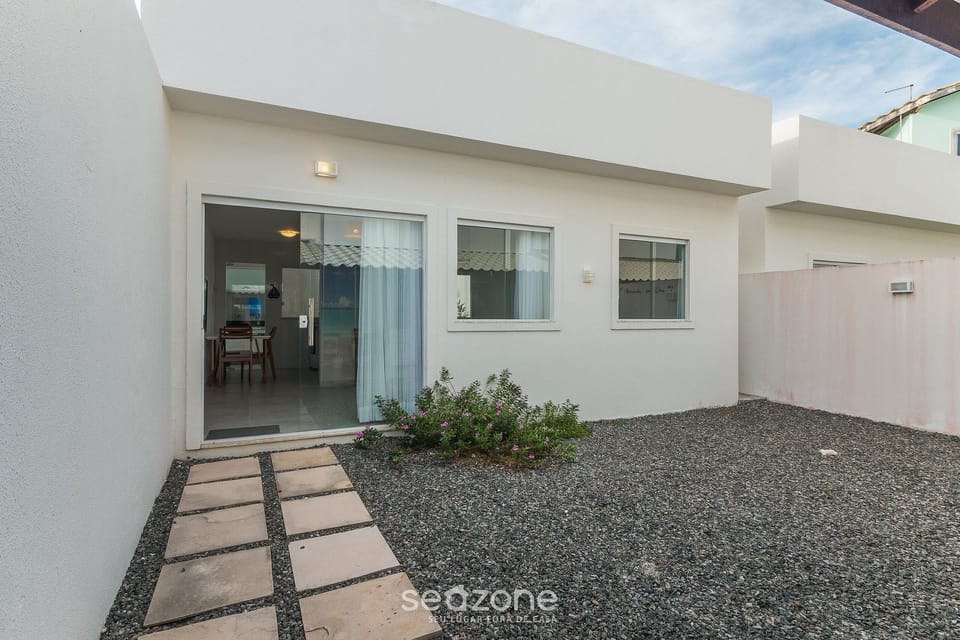 Basic Apartment | Exterior detail
