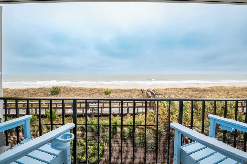 Oceanfront Balcony Views