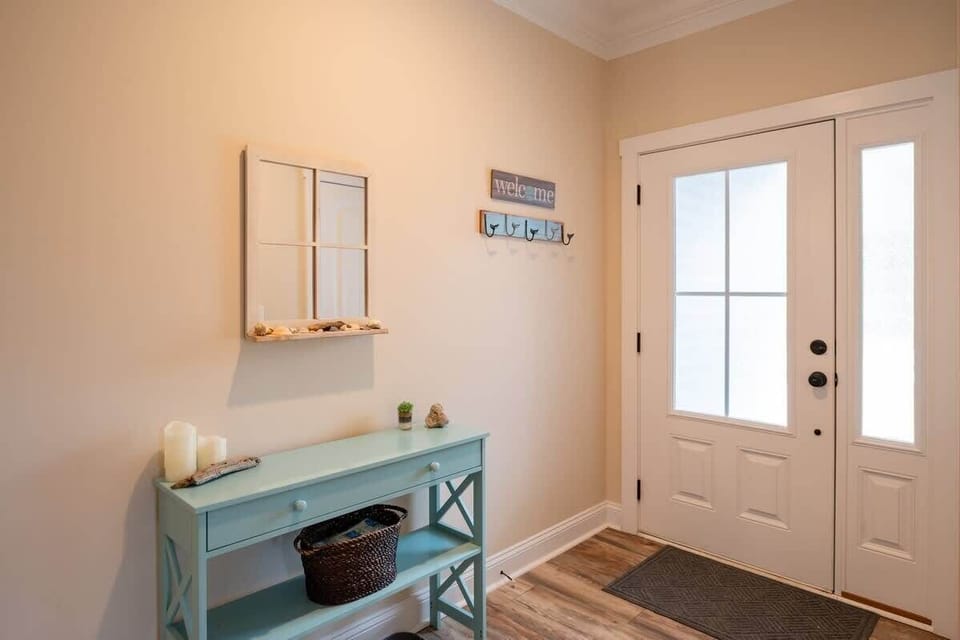 Entry Foyer