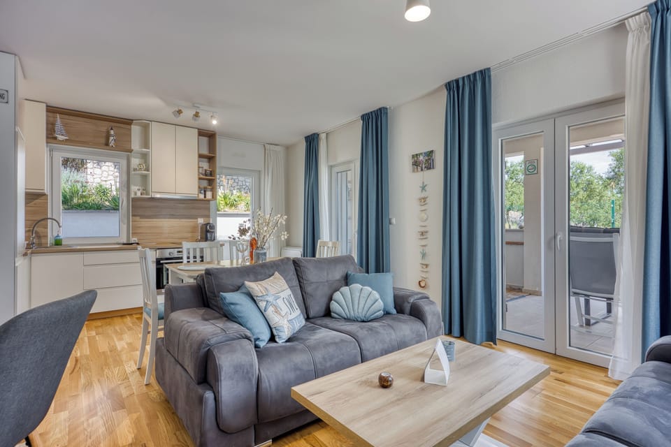 Living and dining room