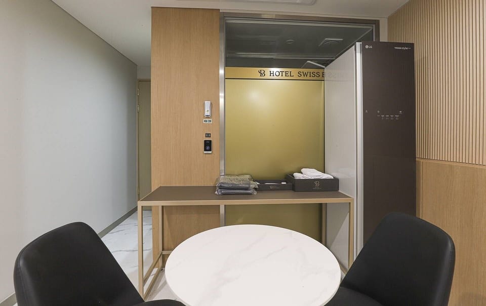Standard Double Room, City View | Desk, WiFi (free)