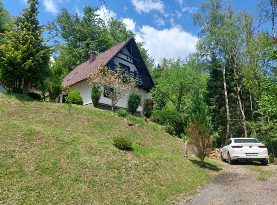 Holiday House Briški House in Primorje-Gorski Kotar County