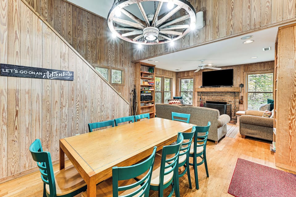 Dining Area | 1st Floor