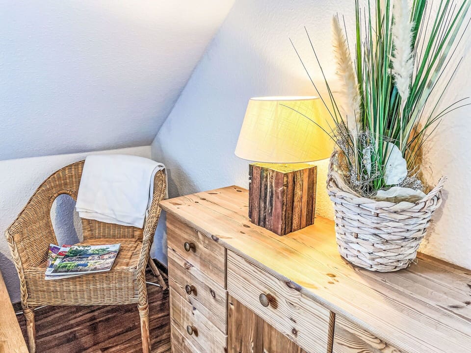 Wood, Room, Wood Stain, Chair