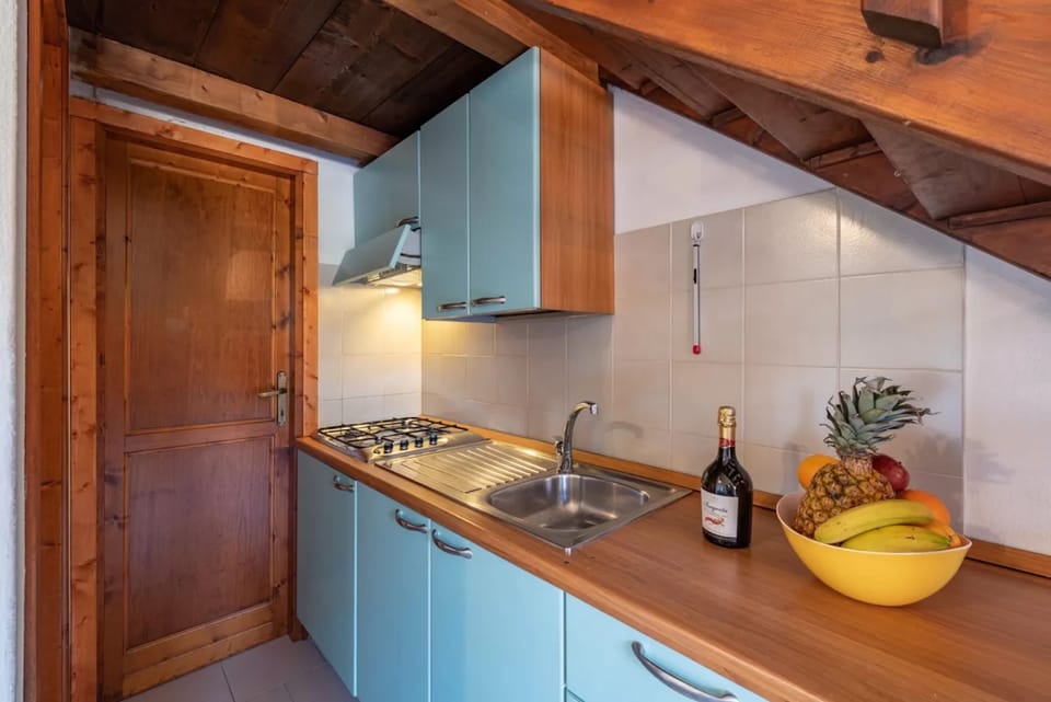 Apartment, 2 Bedrooms, Patio, City View | Interior