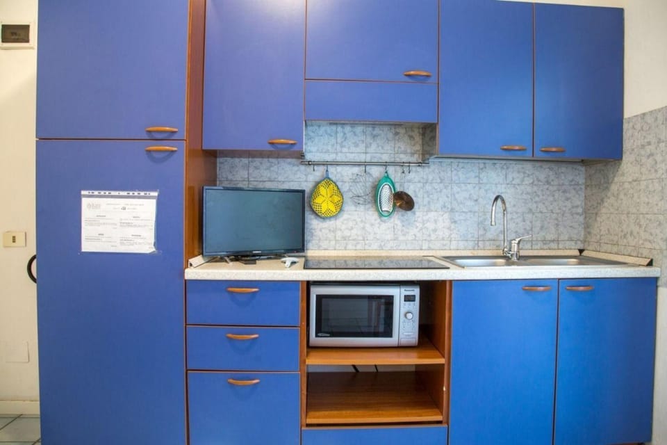 Apartment, 1 Bedroom, Balcony | Interior
