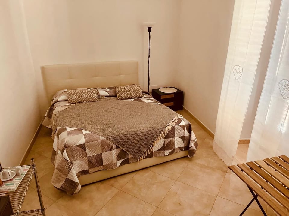 Luxury Room, Balcony | Desk, laptop workspace, free WiFi