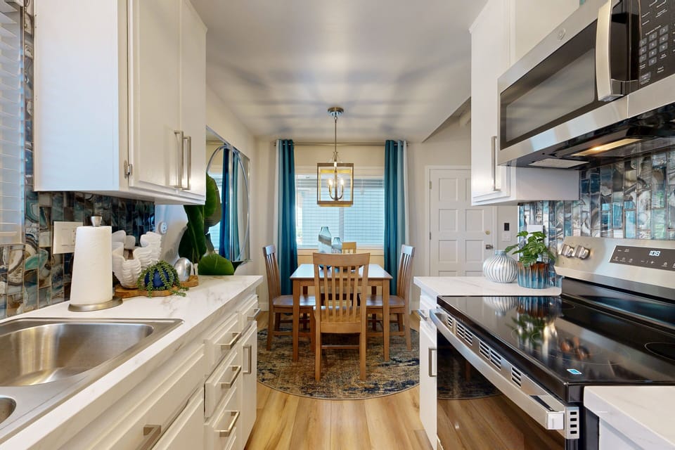 kitchen/dining