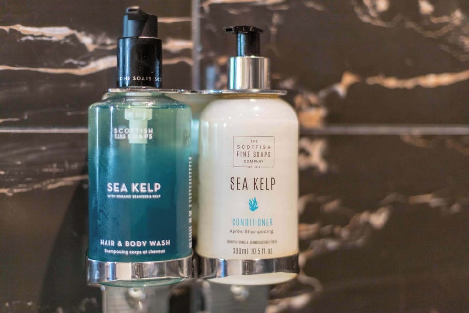 Bathroom amenities