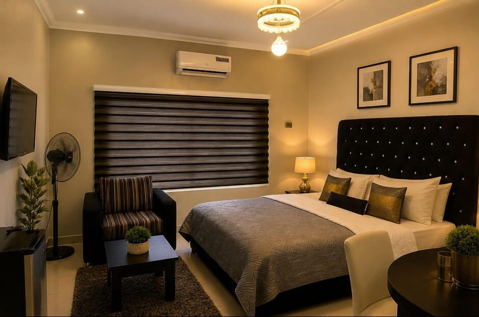 Deluxe Double or Twin Room
