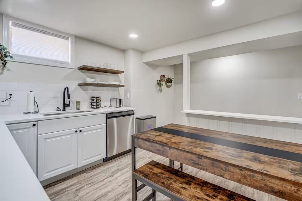 With dining options in the kitchen