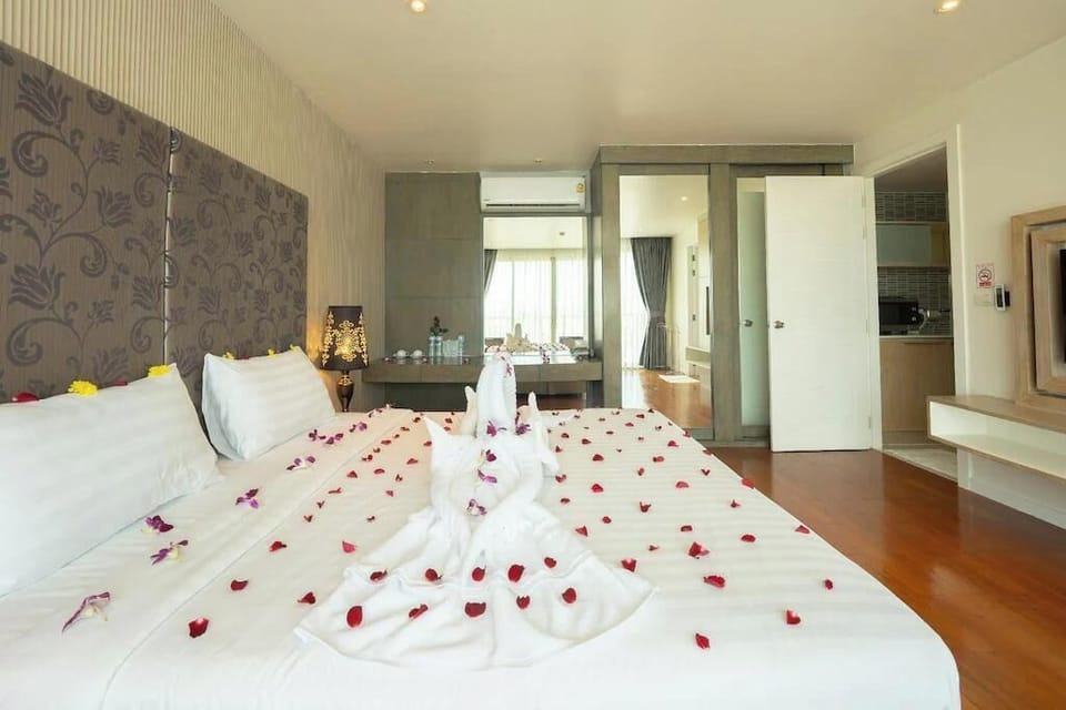 Deluxe Double Room | Private kitchen