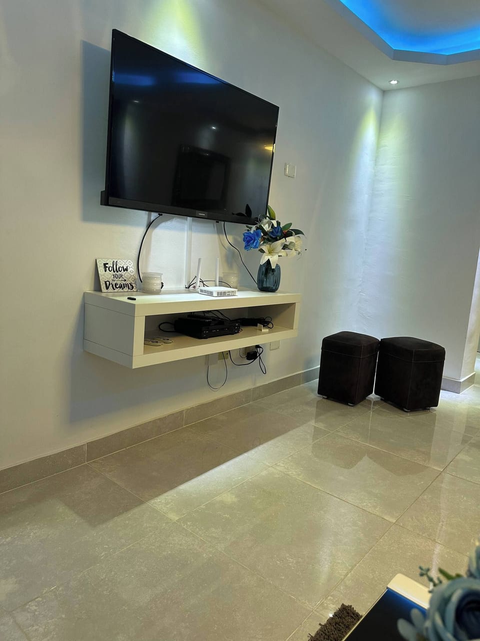 Apartment, 2 Bedrooms, Balcony, City View | Room amenity