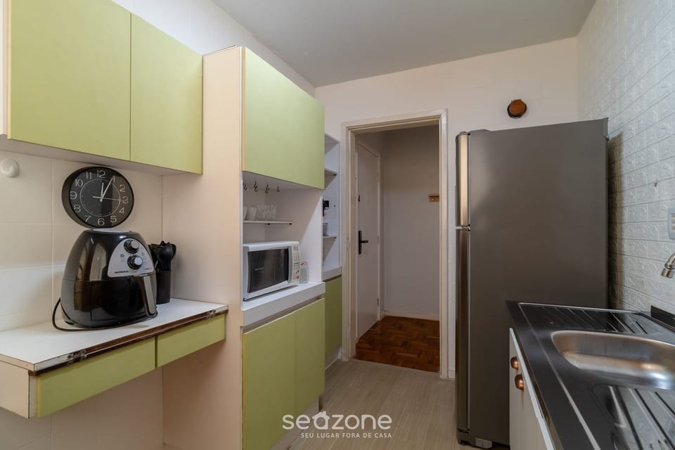 Basic Apartment | Private kitchen