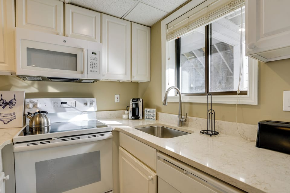 Apartment (1 Bedroom) | Interior