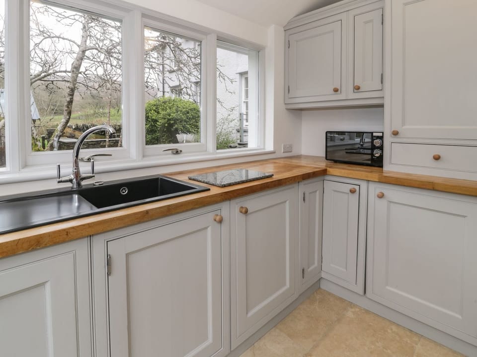 Fridge, microwave, dishwasher, toaster