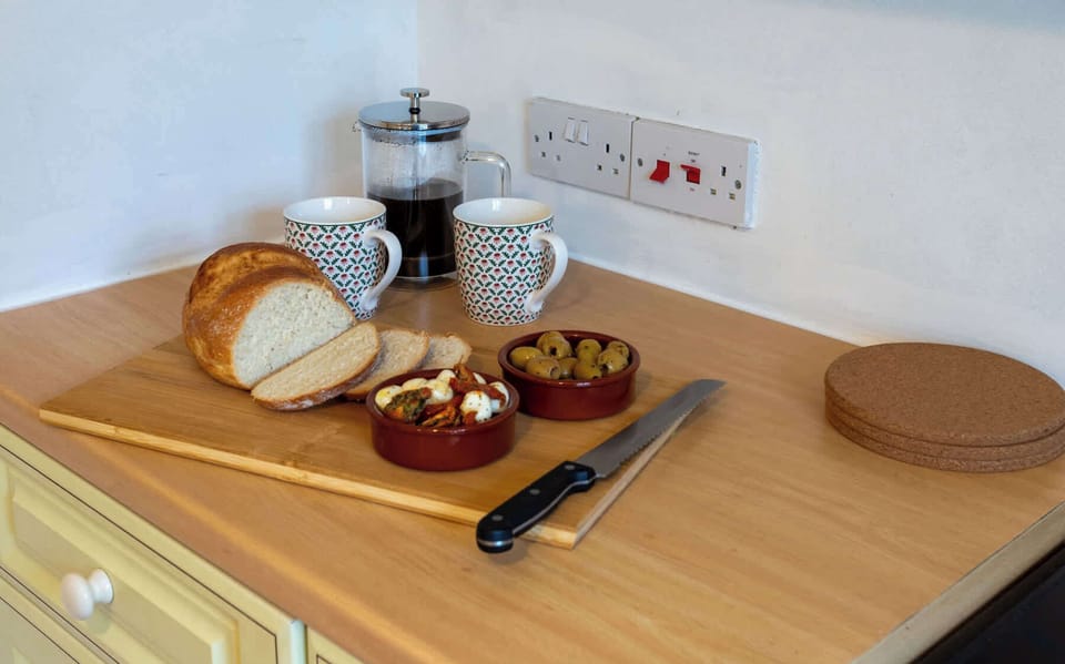 Start the day with fresh coffee and warm toast before heading out to explore the hills.