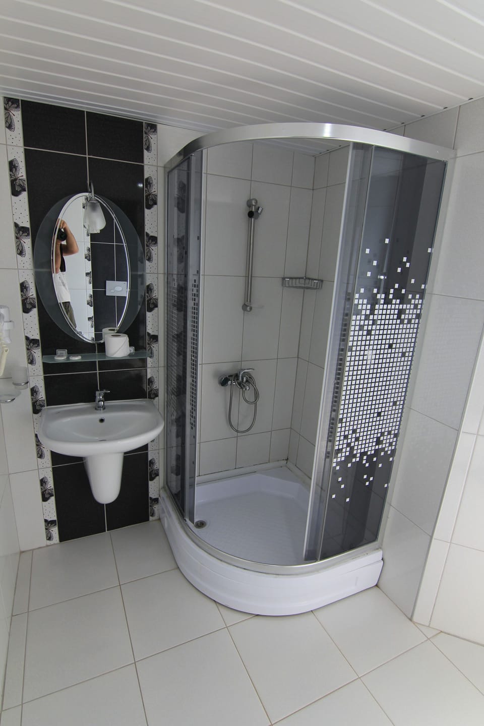 Standard Double or Twin Room, Balcony, Pool View | WiFi