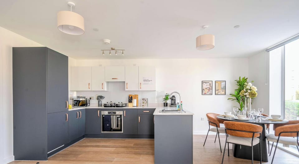 Open-plan kitchen and dining space