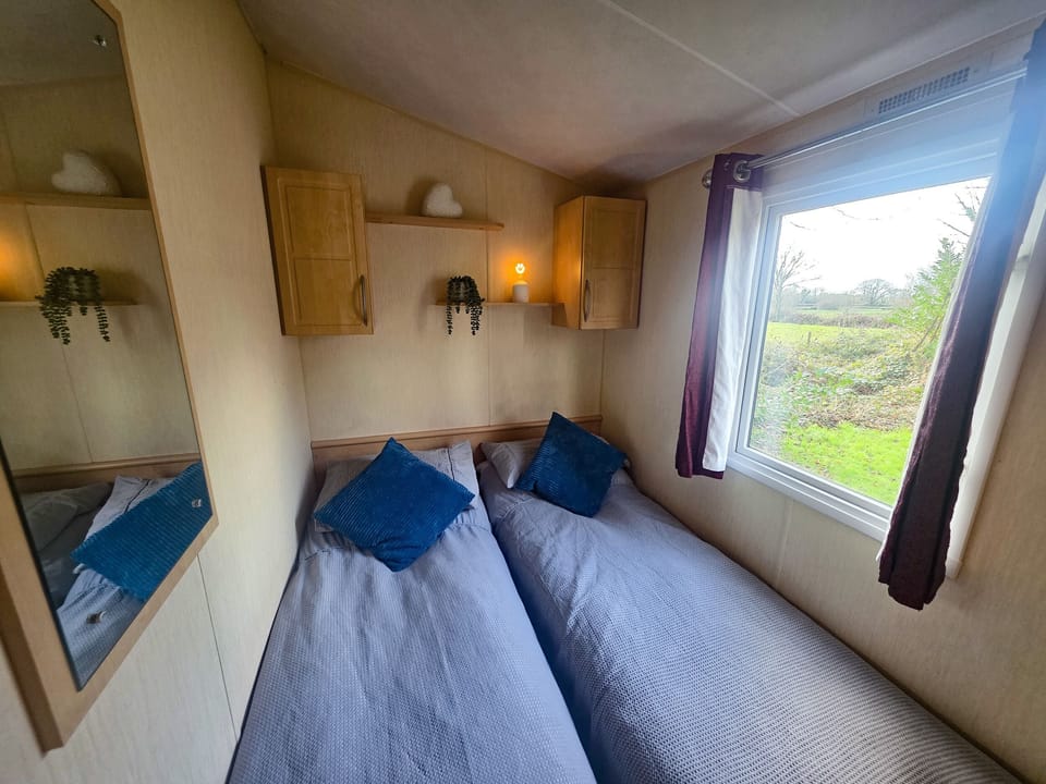 3 bedrooms, individually decorated, individually furnished, free WiFi