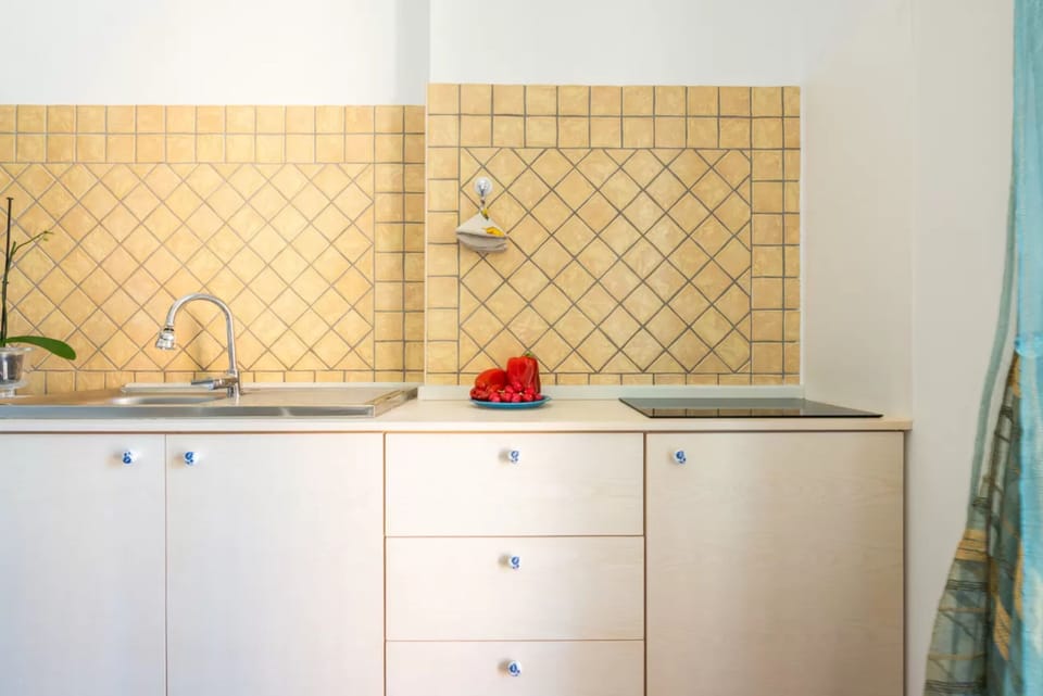 Apartment, 2 Bedrooms, Balcony, City View | Private kitchen