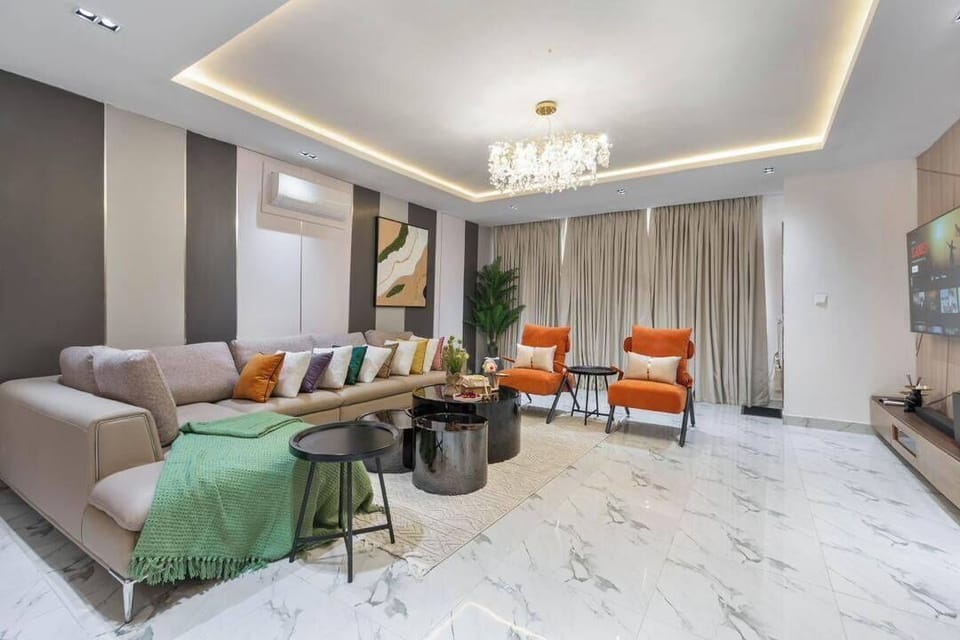 Economy Apartment, Balcony, City View | Living area