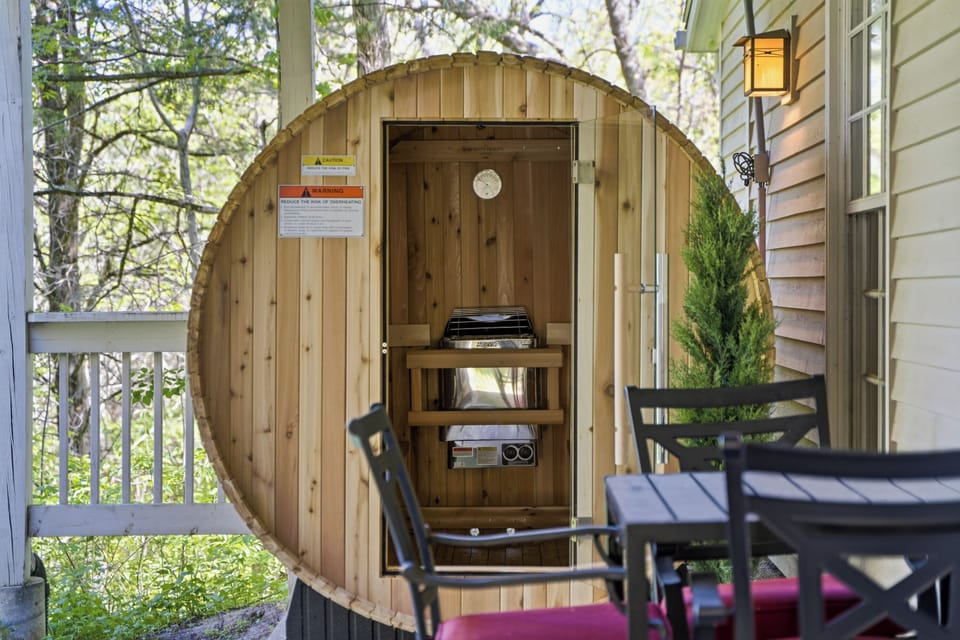 4 person sauna