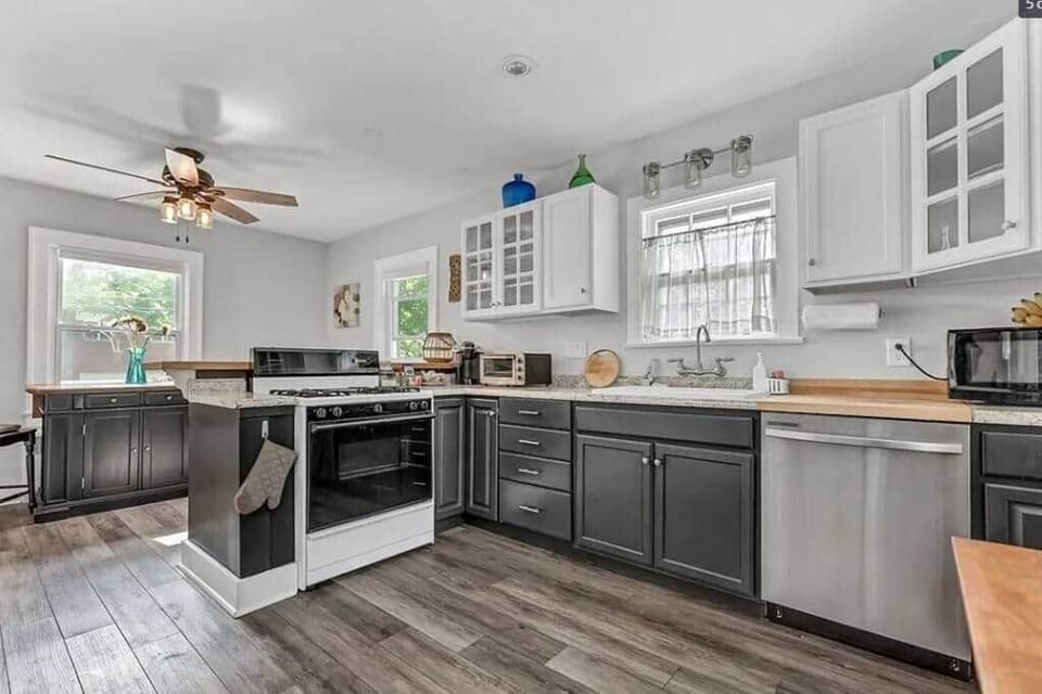 C607807e 103d 4510 83fa 958e5ff5617e