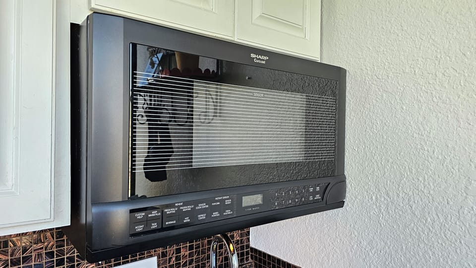 Microwave