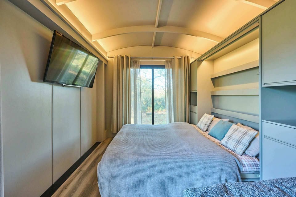 Host Stay Molly Mod House in Broadland District