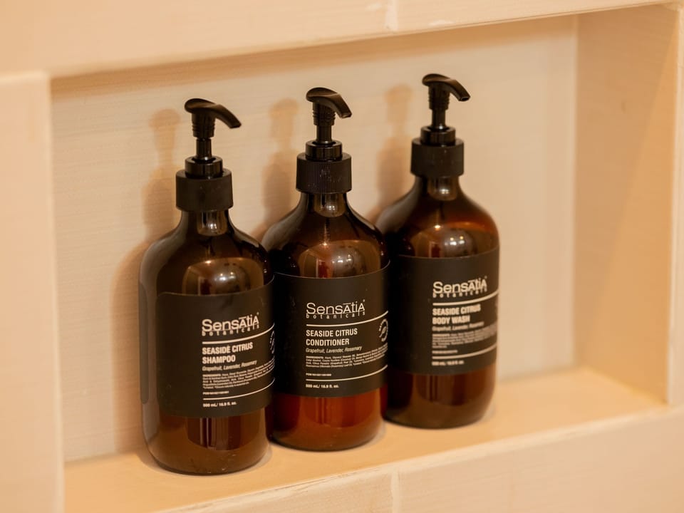 Bathroom amenities