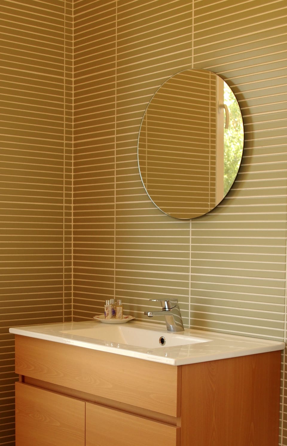 Double Room | Bathroom | Shower, rainfall showerhead, eco-friendly toiletries, hair dryer